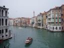 Gd Canal prÃ¨s Rialto VENISE 2006 013.jpg